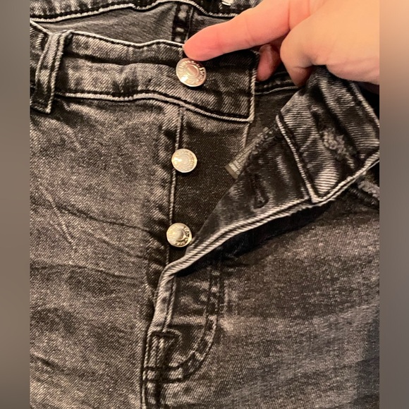 Zara men’s distressed black skinny jeans - Picture 6 of 7